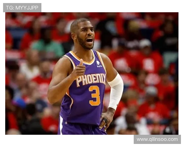 快船邓恩称赞保罗职业素养观察其比赛提升自我能力